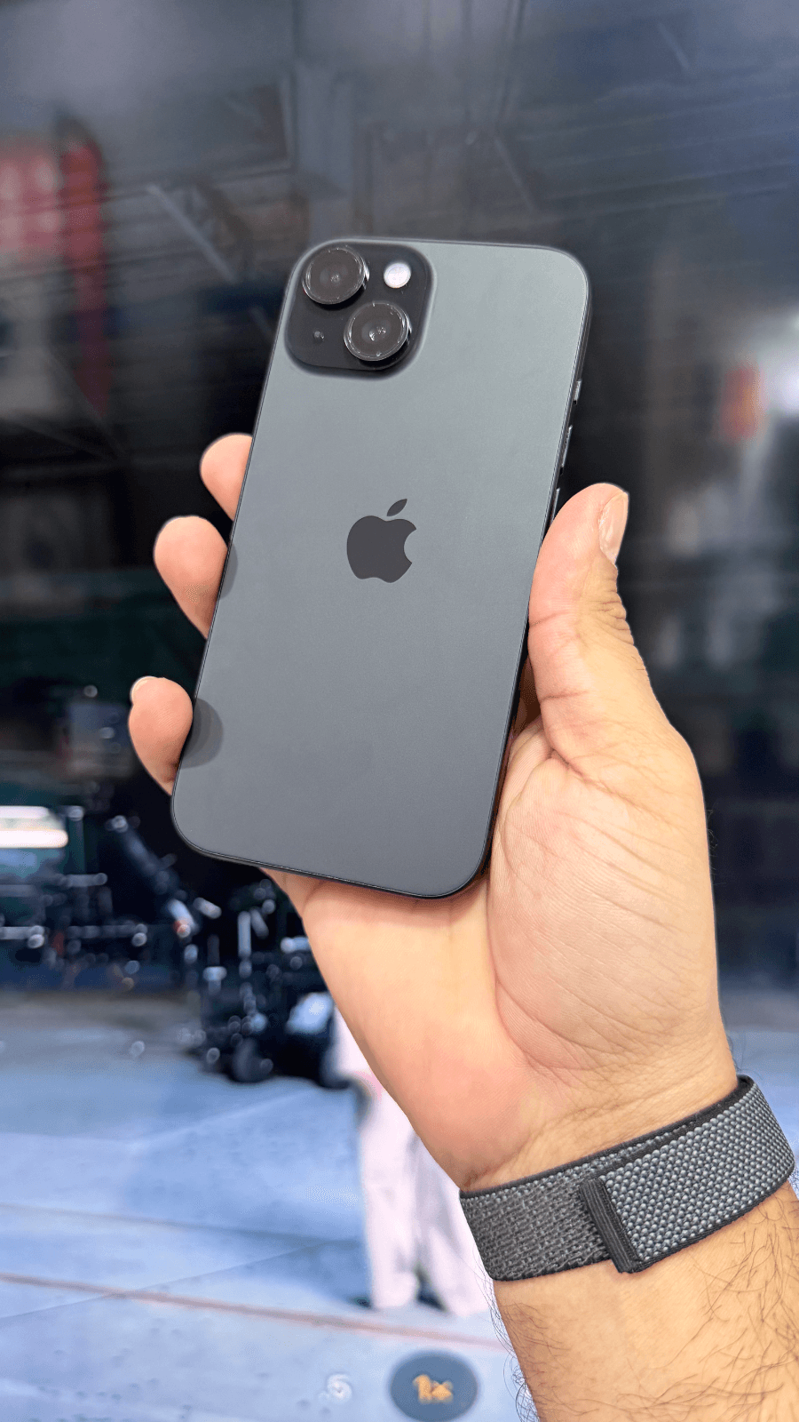 iPhone 15 - 128GB - Preto