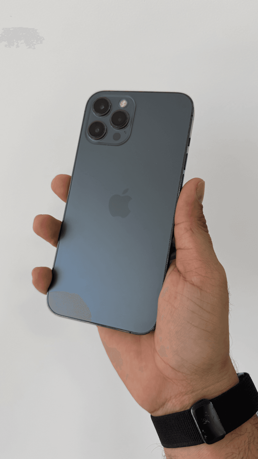 iPhone 12 Pro Max - 256GB - Preto
