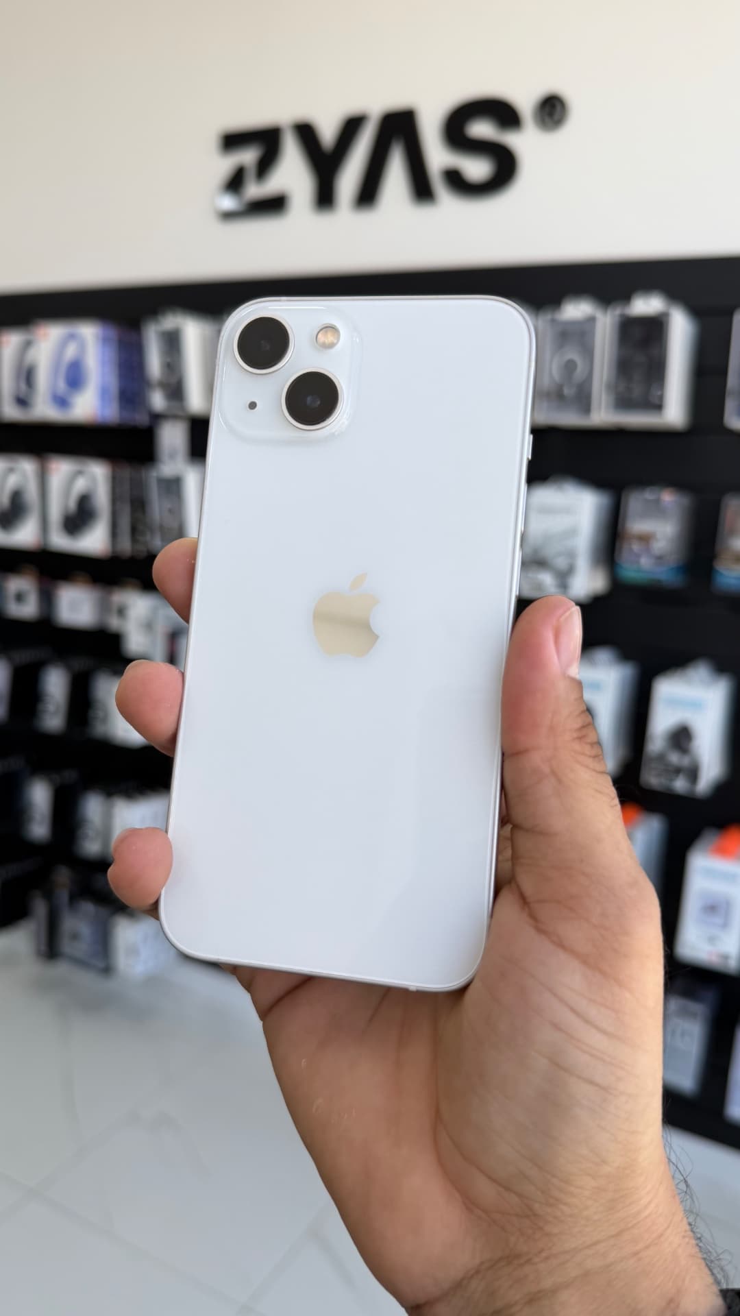 iPhone 13 - 128GB - Branco