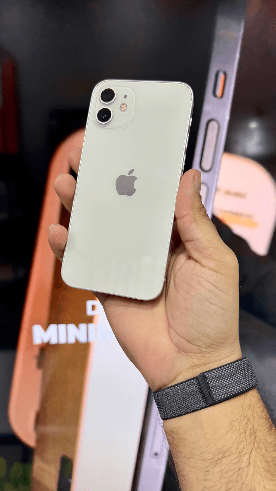 iPhone 12 - 256GB - Branco